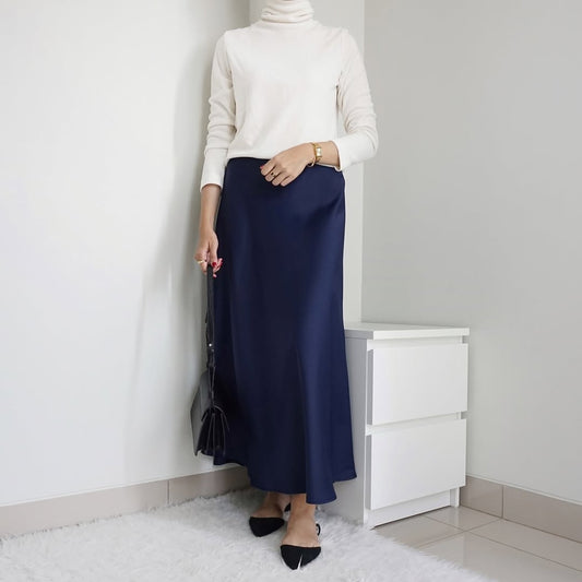 NAVY BLUE | SATIN MIDI SKIRT
